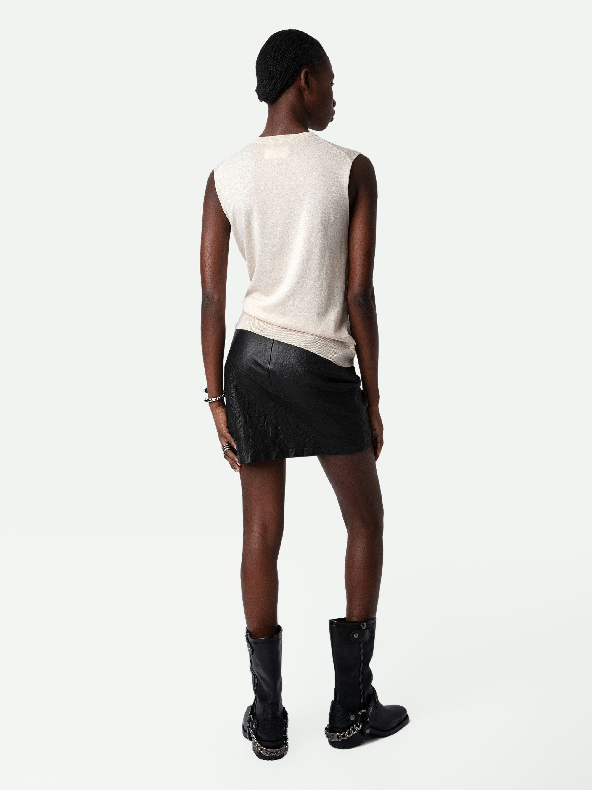 Igata Ankle Boots - Black vegetable-tanned long ankle boots with metal chains.